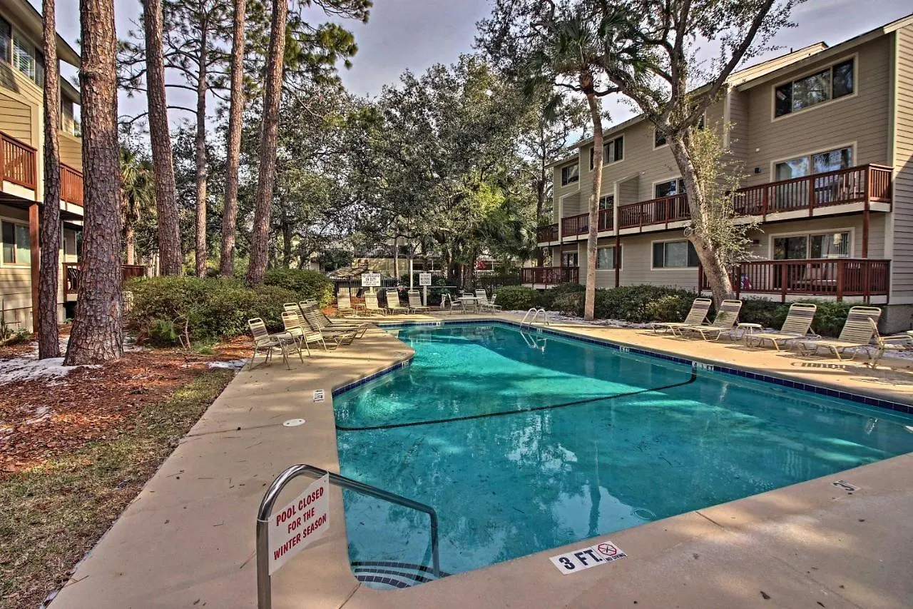 Villa Hilton Head With Balcony - Walk To Beach! *