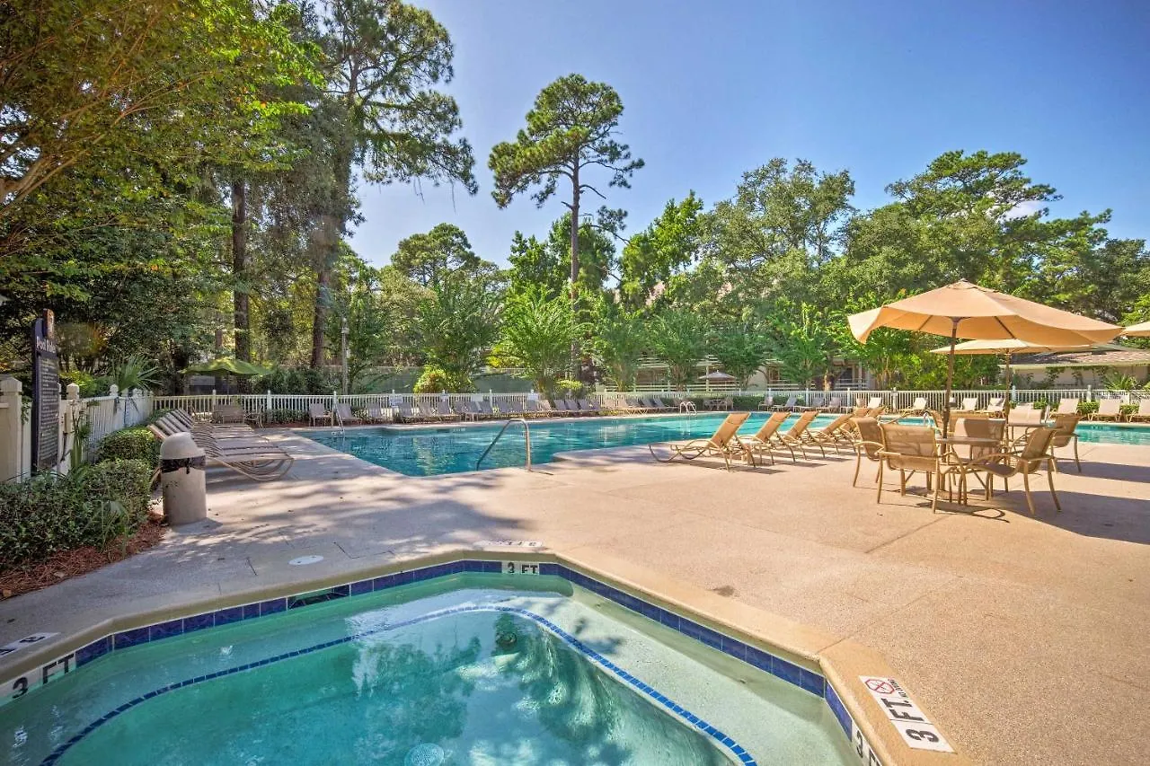 Hilton Head With Lagoon View - Near Beach!