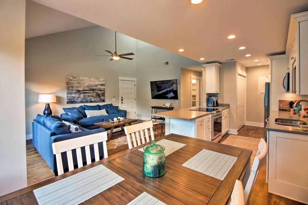 Apartment With Golf Course Views, Walk To Harbour Town! *