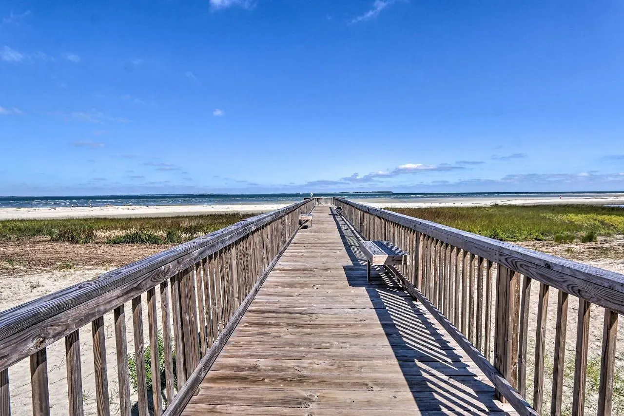 Colorful Hilton Head With And Pool Access! * Hilton Head Island