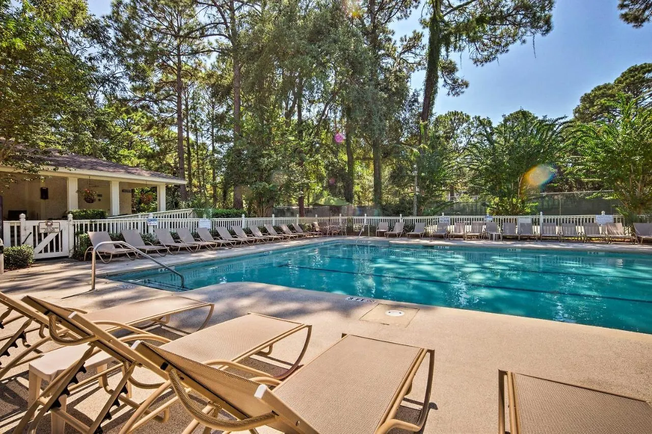 Hilton Head With Pool Access Less Than Half Mi To Apartment *