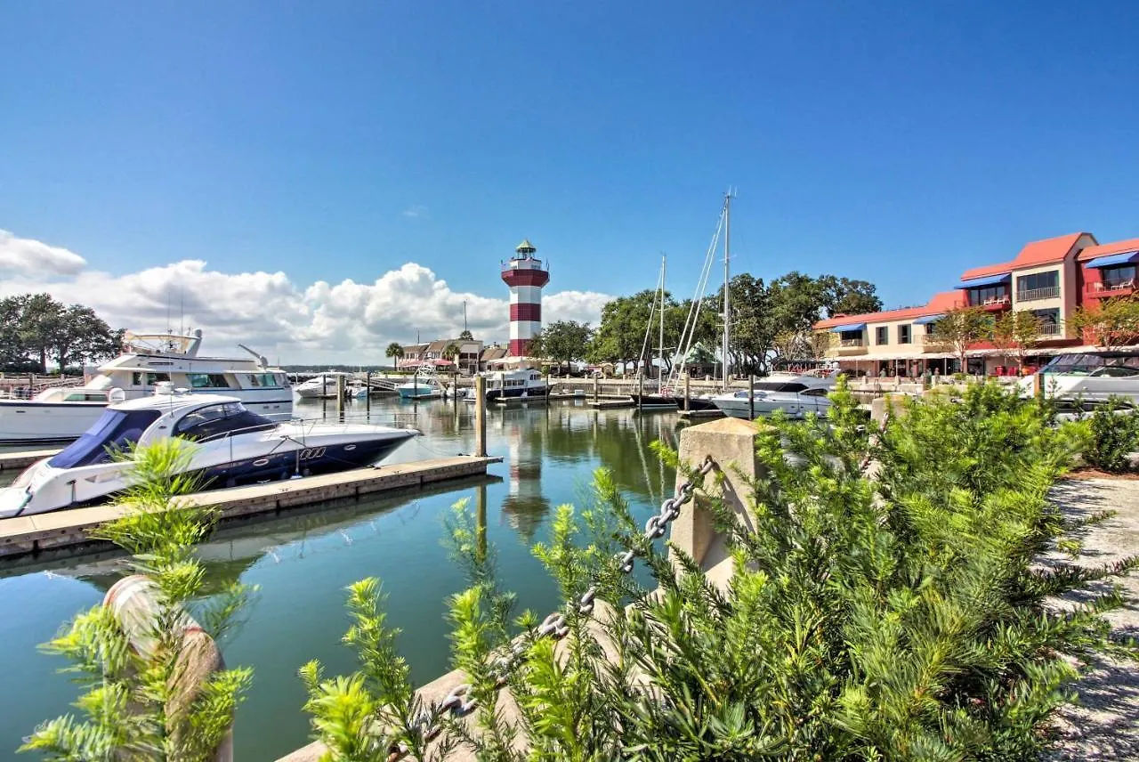 With Golf Course Views, Walk To Harbour Town! * Hilton Head Island