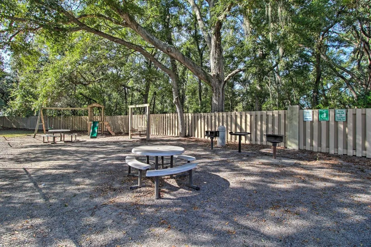 Family-friendly With Pools And Tennis Courts! * Hilton Head Island