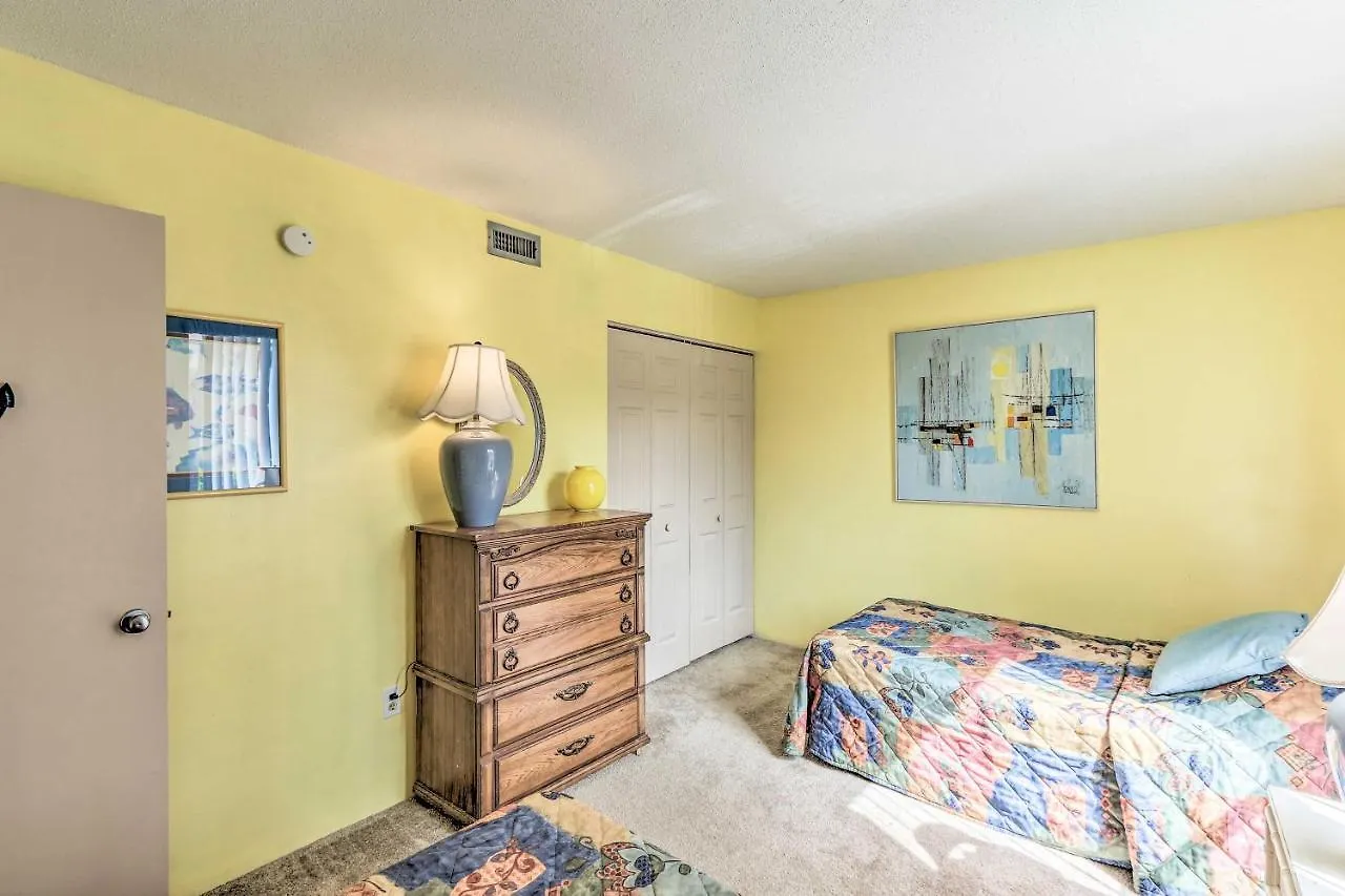 Townhome Patio, Walk To Hilton Head Island
