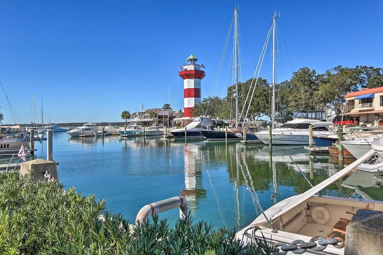 Airy Treehouse With Bikes Walk To Harbour Town! Holiday home Hilton Head Island