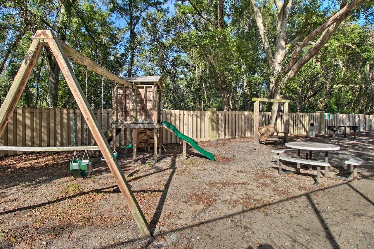 Family-friendly With Pools And Tennis Courts! * Hilton Head Island