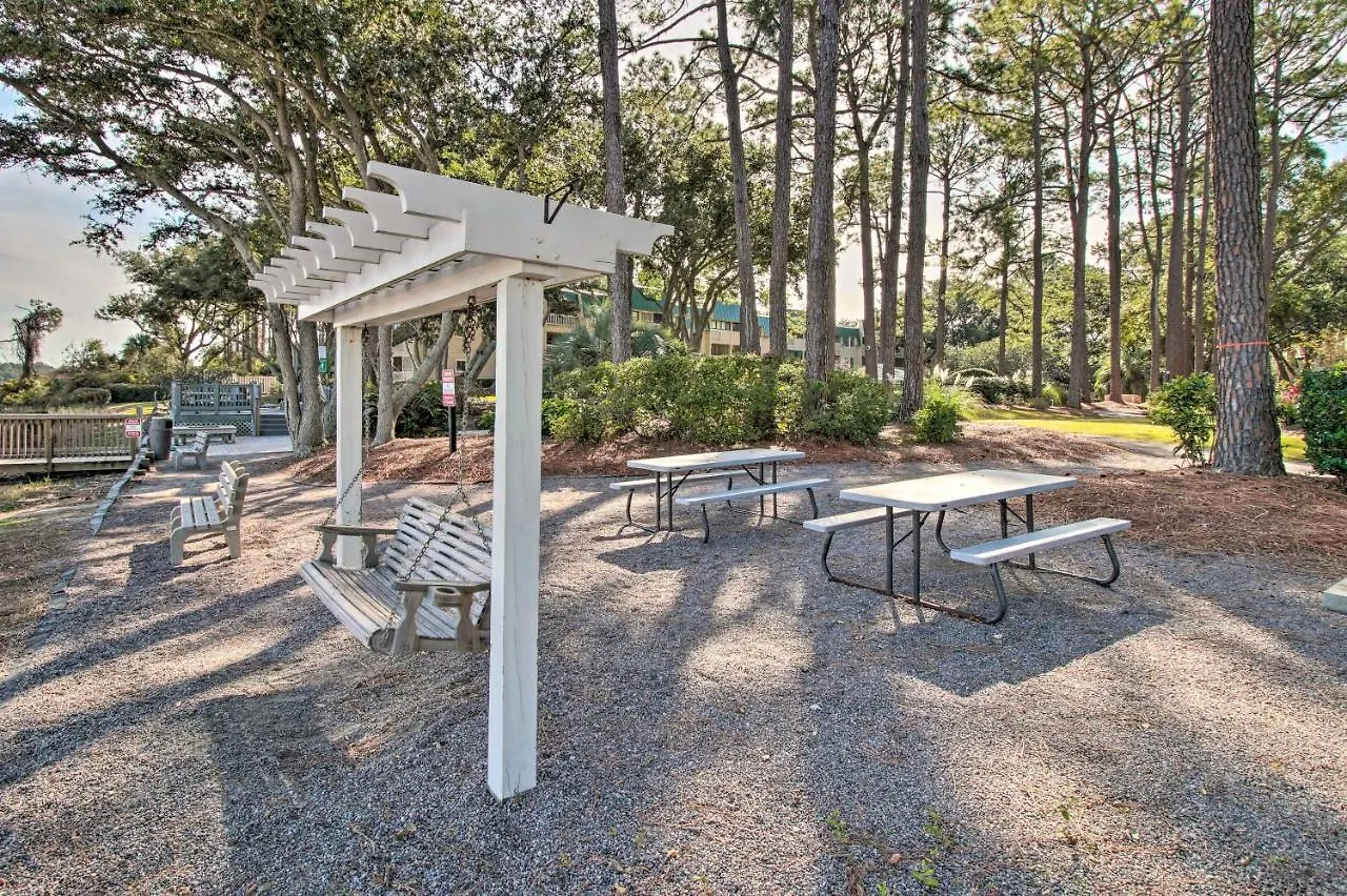 Family-friendly With Pools And Tennis Courts! Apartment Hilton Head Island