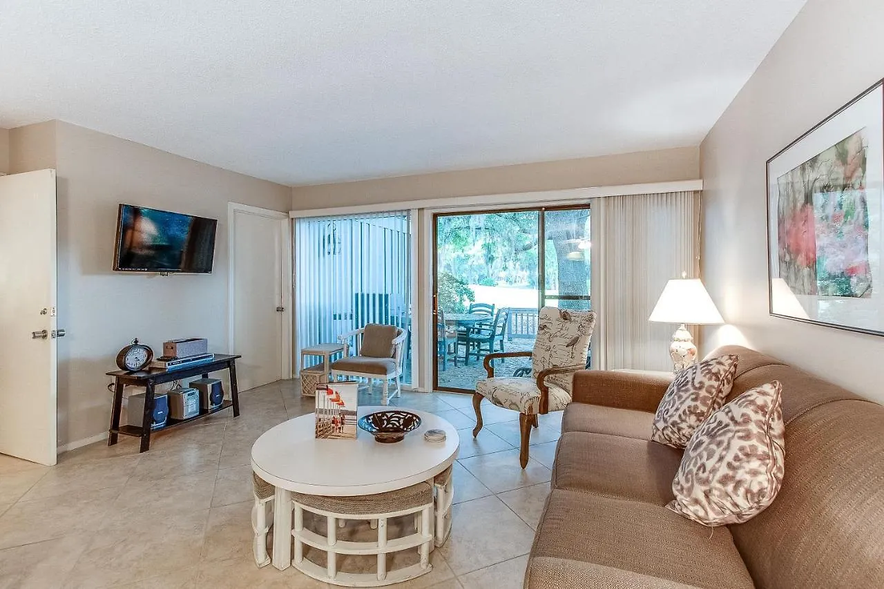 Apartment Hickory Cove 18 *