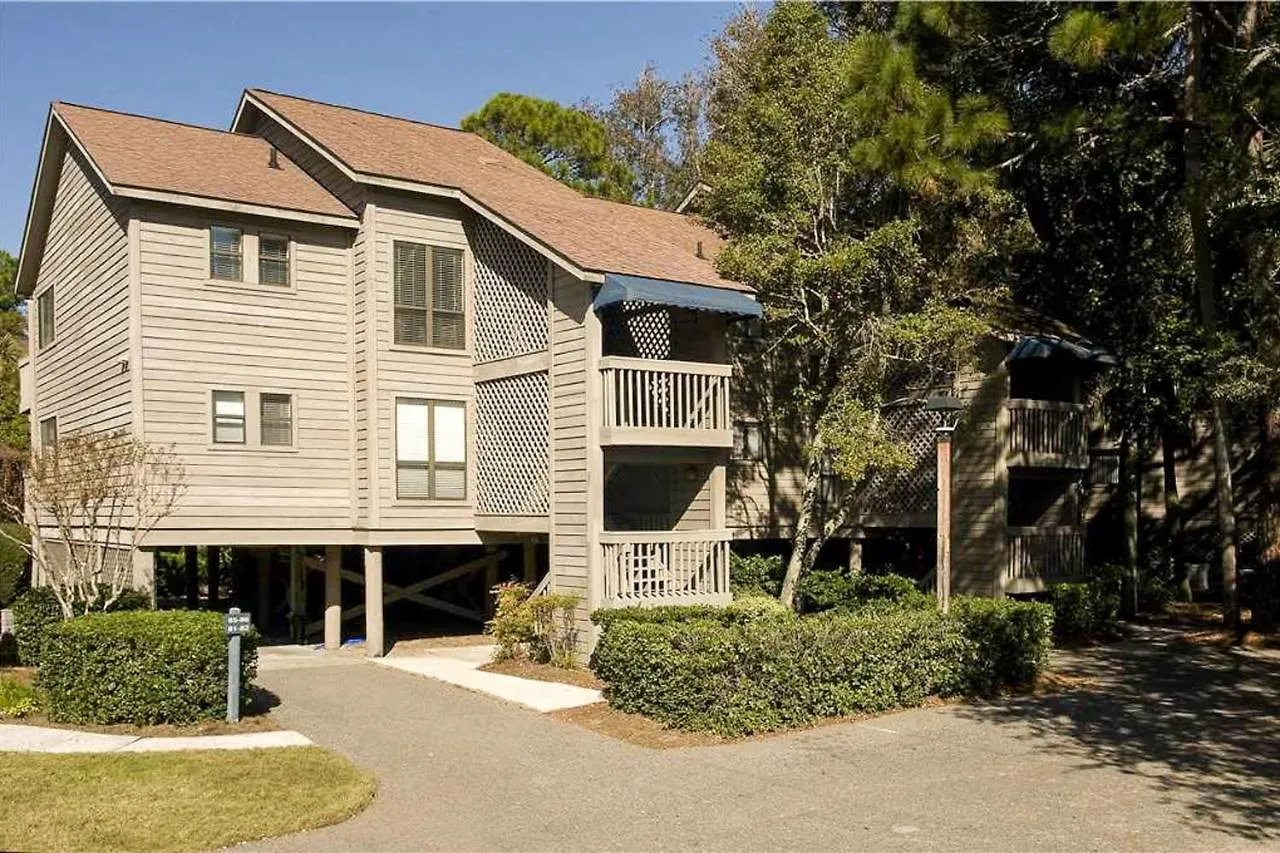 Apartment Moorings 0910 *