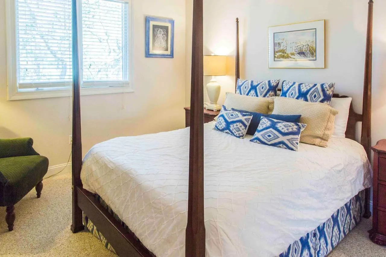 25 Belted Kingfisher Holiday home
