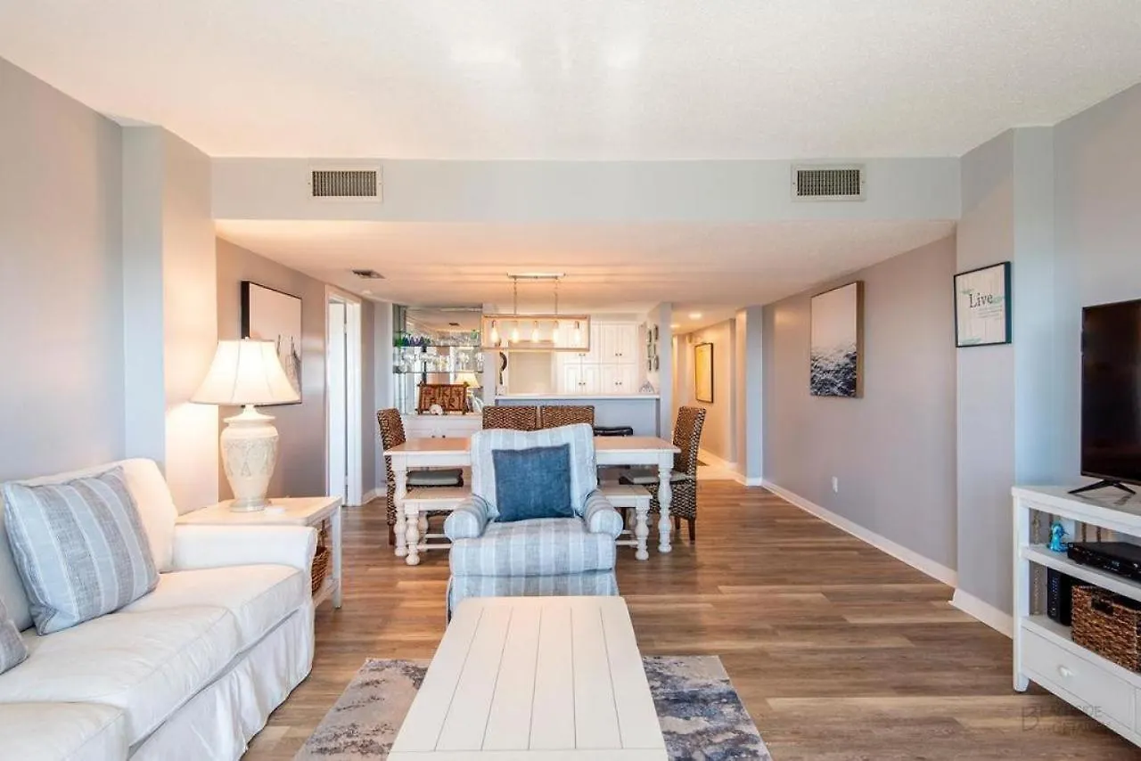 301 Ocean One Holiday home *
