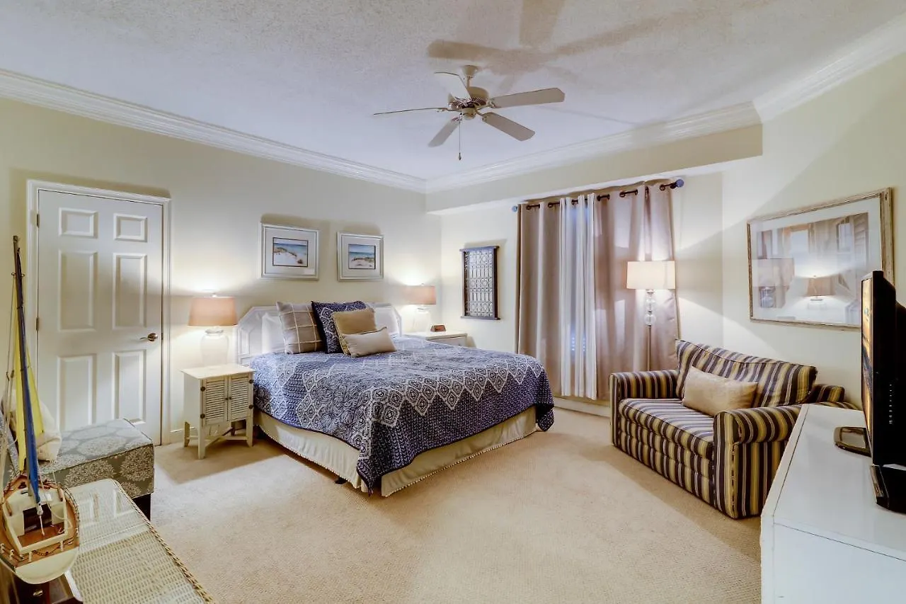 2415 Seacrest * Hilton Head Island