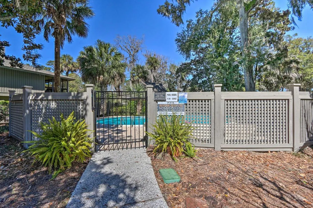 Coastal Oasis With Pool - Walk To Coligny Park *