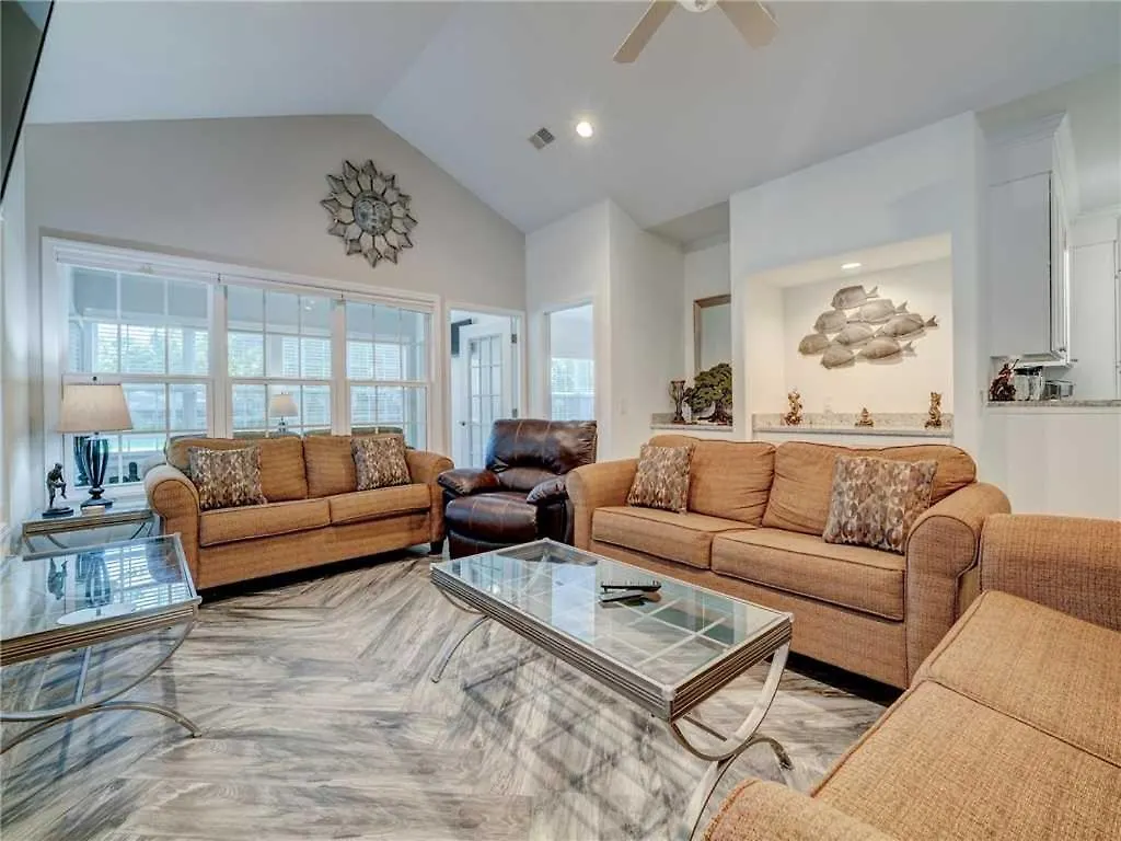 Links 8b, 3 Bedrooms, Golf Views, Pool, Sleeps 8 * Hilton Head Island