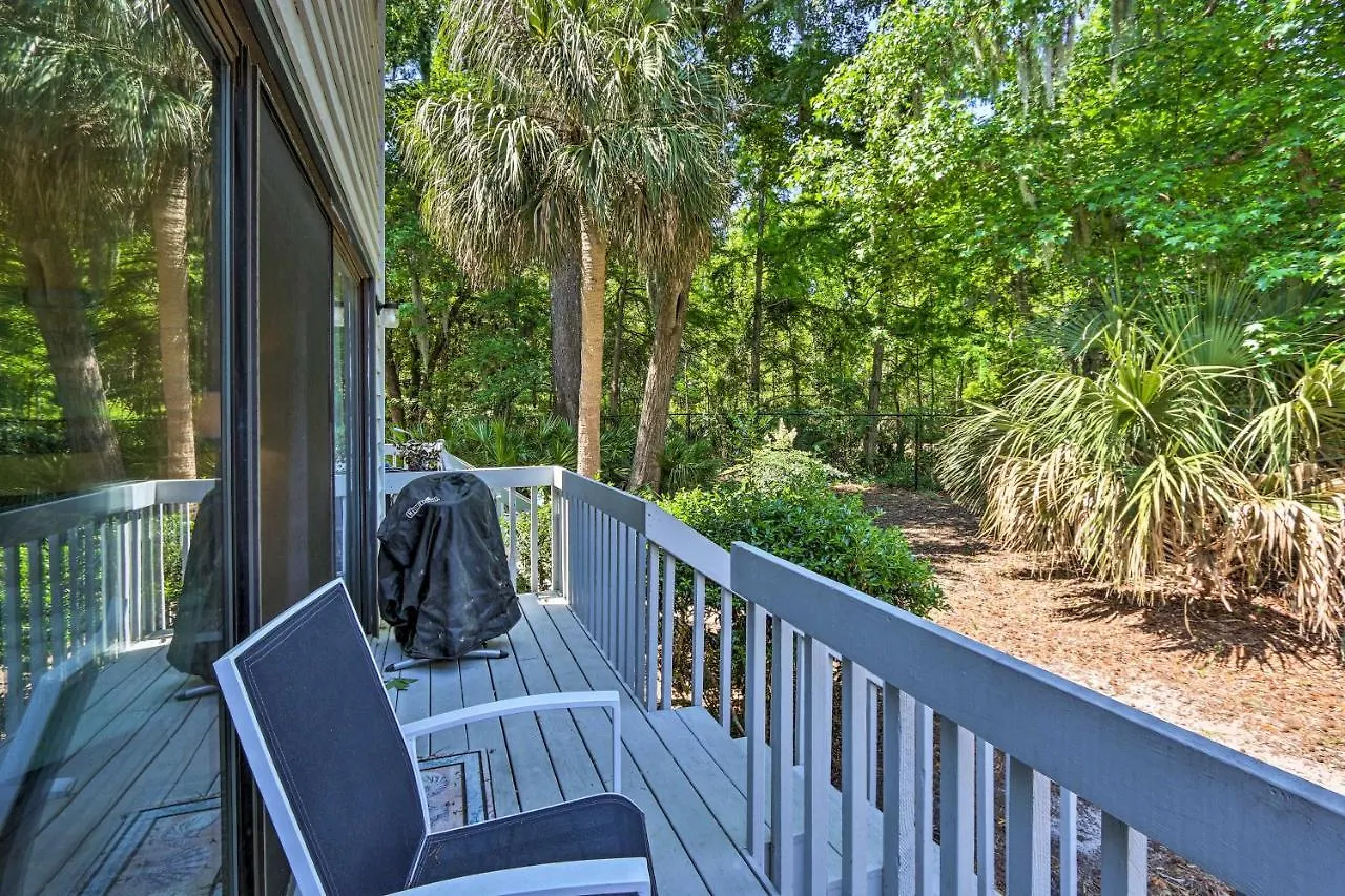 Holiday home Hilton Head Getaway, Walk To Forest Beach!