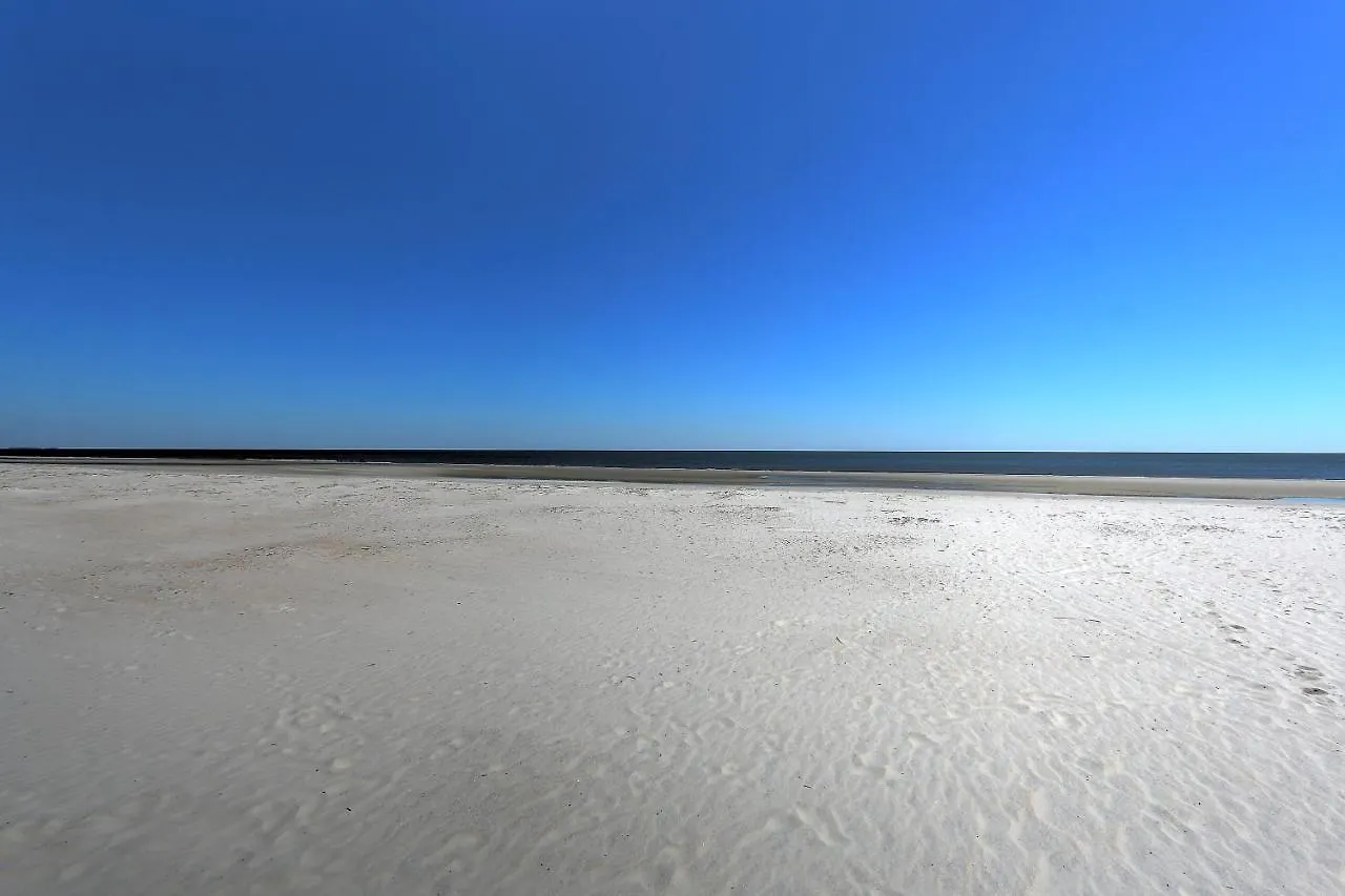 Hilton Head Ahhhh - Newly Remodeled Two Bedroom With Great Views!