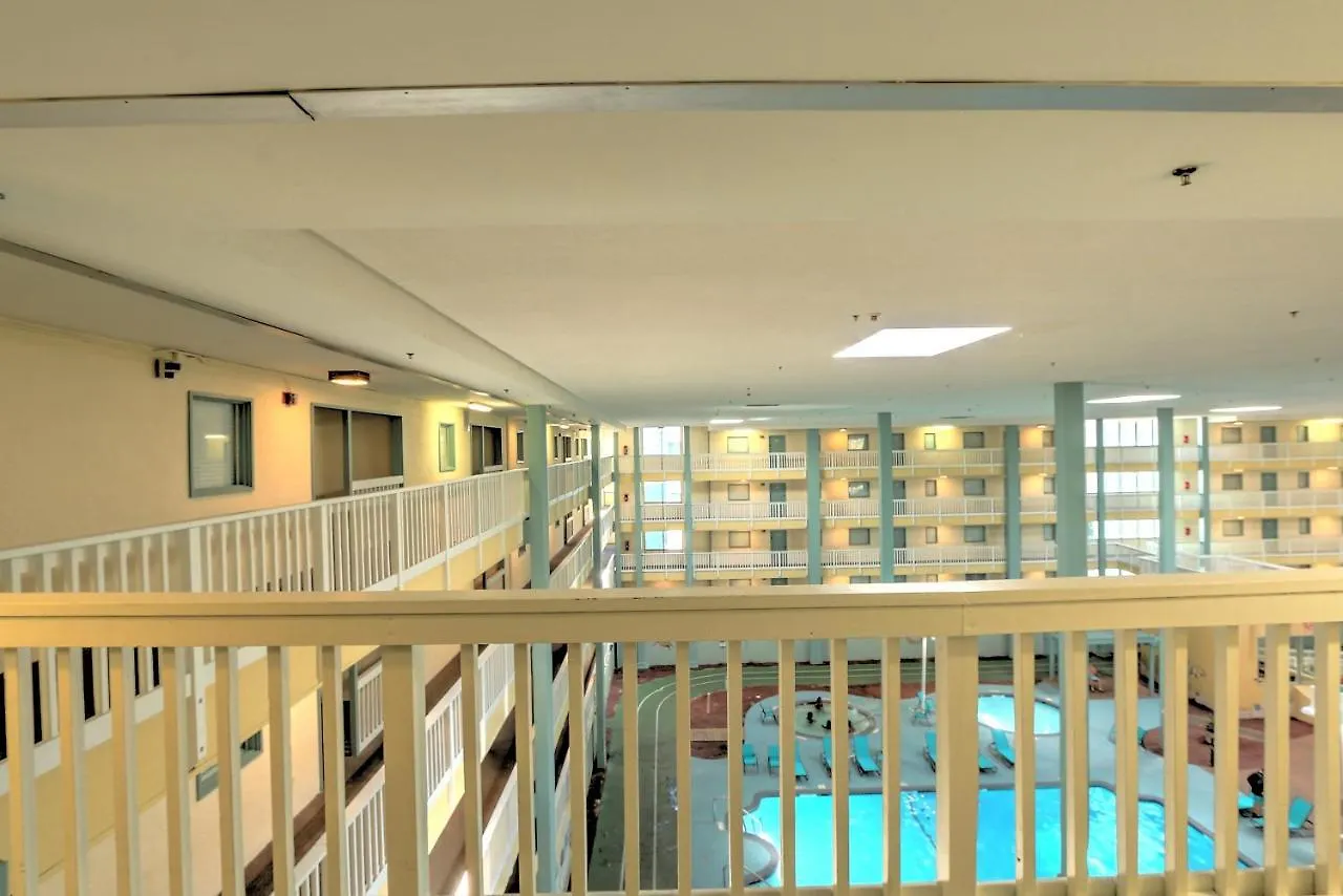 Hilton Head Ahhhh - Newly Remodeled Two Bedroom With Great Views! Apartment Hilton Head Island