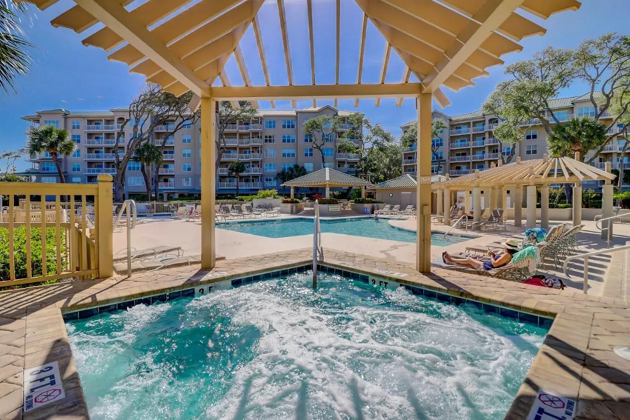 6301 Hampton Place 3 Bedroom Lux Oceanfront Villa