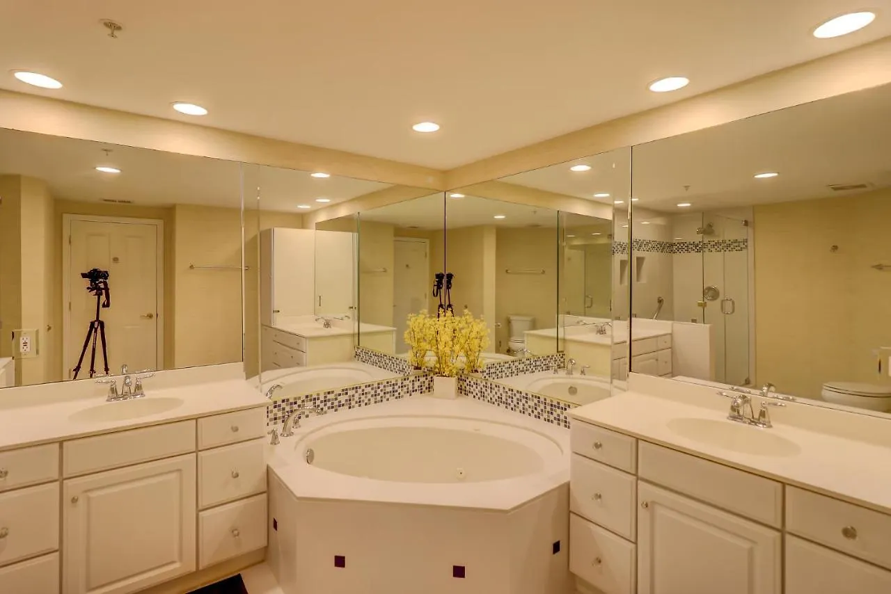 6301 Hampton Place 3 Bedroom Lux Oceanfront * Hilton Head Island