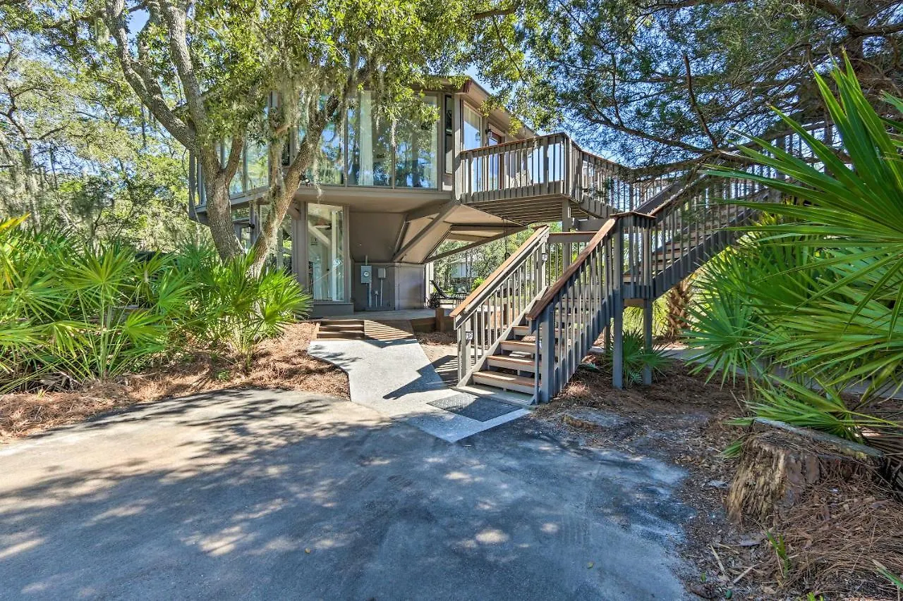 Airy Treehouse With Bikes Walk To Harbour Town! Hilton Head Island