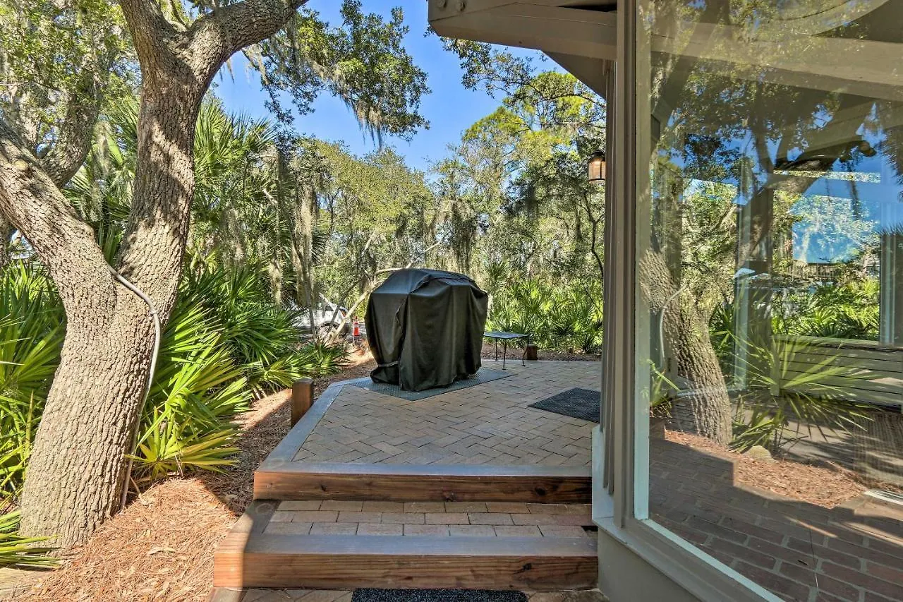 Airy Treehouse With Bikes Walk To Harbour Town! Σπίτι διακοπών *