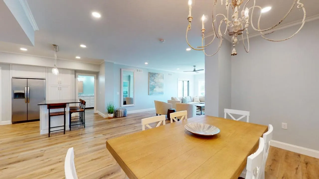 5107 Hampton Place South Holiday home