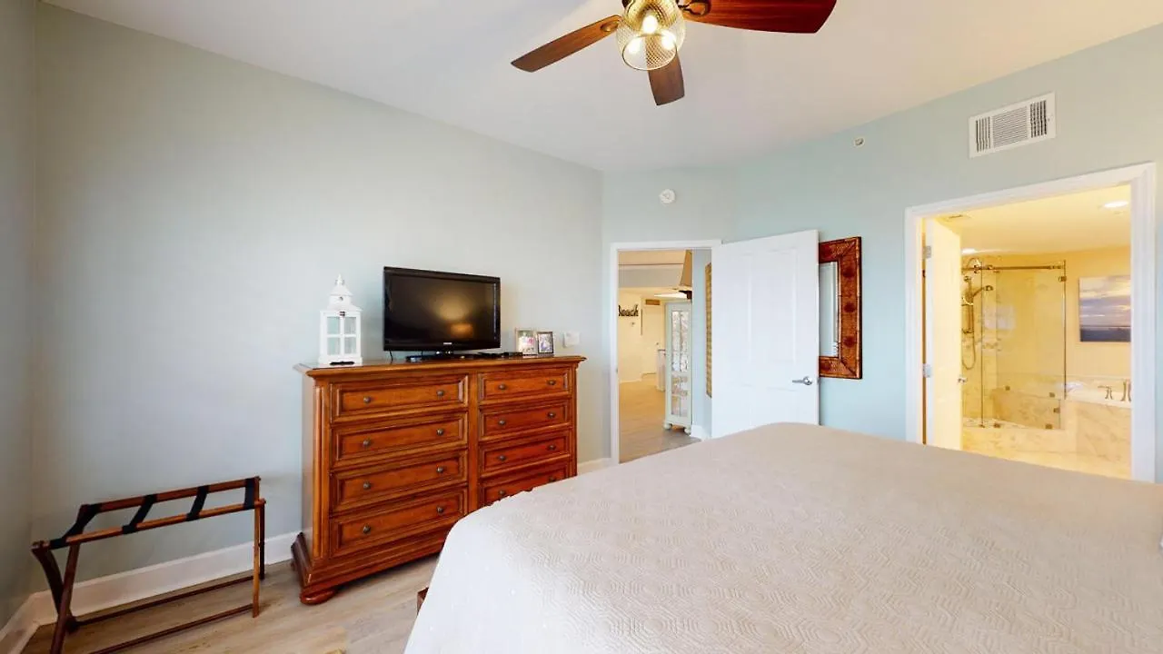 别墅 5402 Hampton Place South