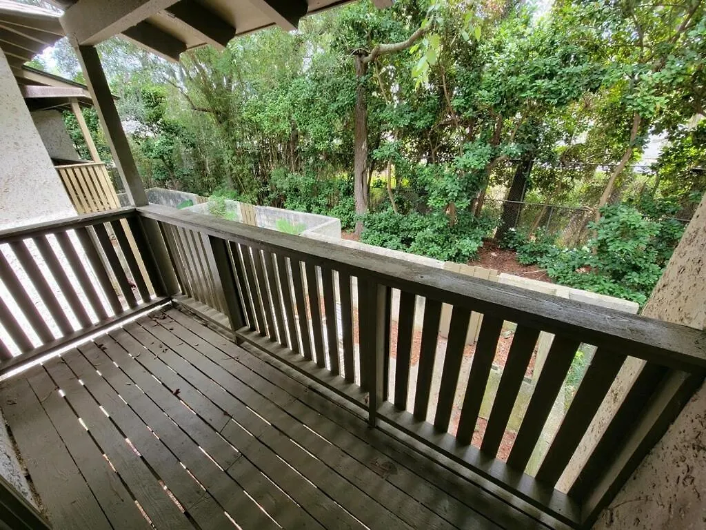Hhi Homes- Newly Renovated Cozy Modern Pet-friendly Villa-ideal Location 别墅