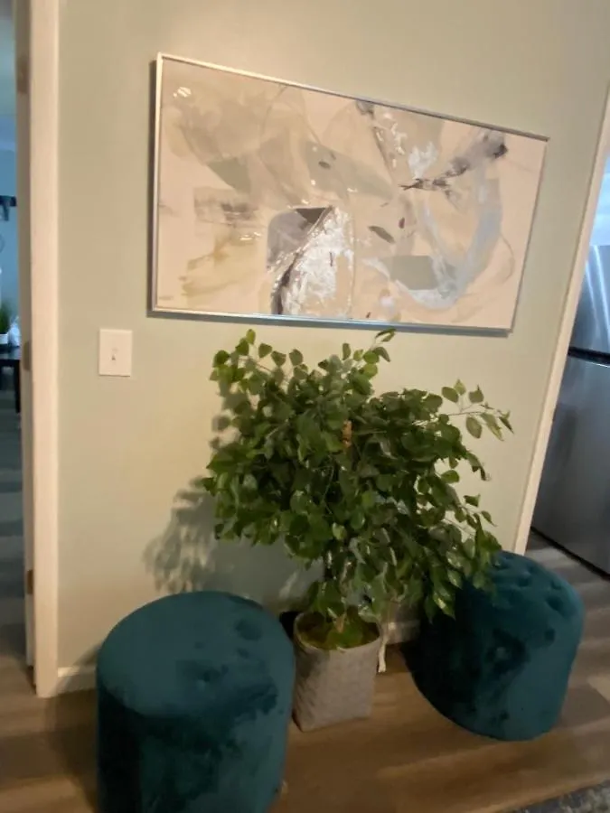 Hhi Homes- Newly Renovated Cozy Modern Pet-friendly Villa-ideal Location 别墅