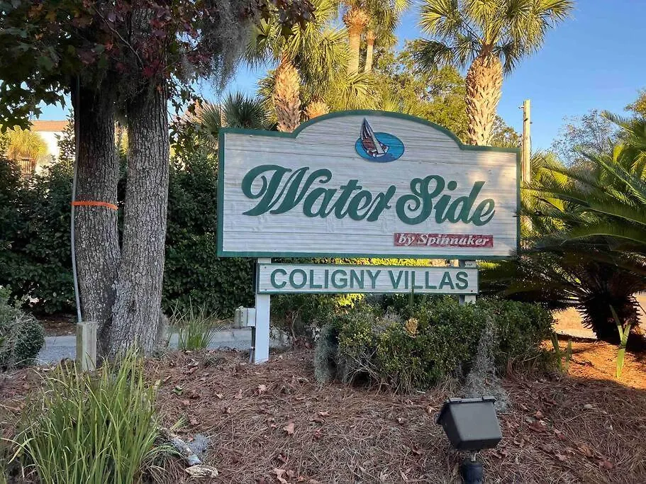 Spacious, Cozy W/parking In Coligny * Hilton Head Island