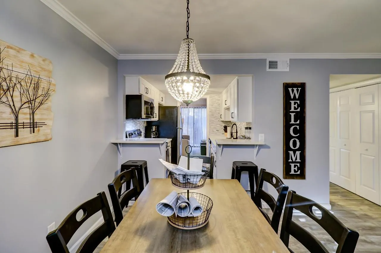 #82 Spectacular Ideal Location 2bdr/2parking Σπίτι διακοπών *