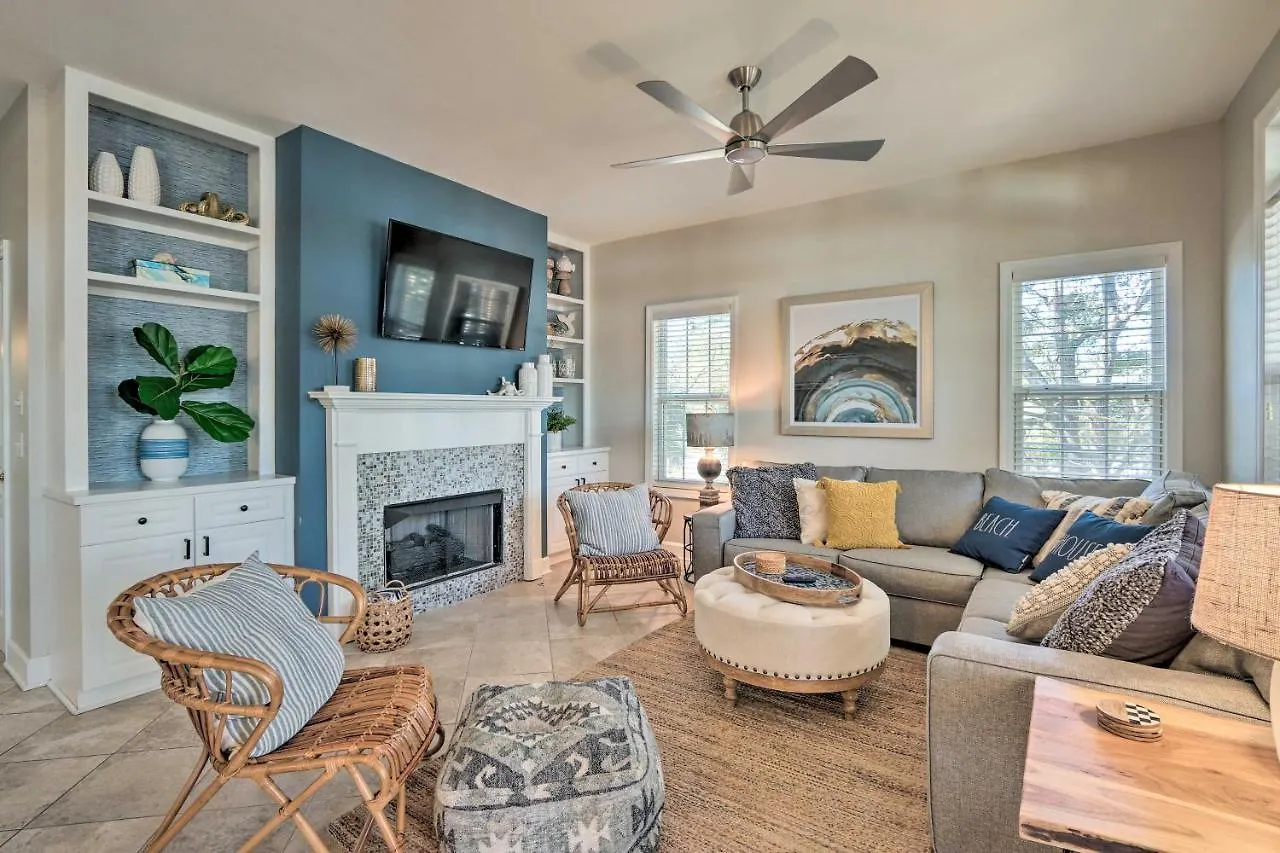 Coastal Hilton Head Retreat With Pool Access! Vakantiehuis *