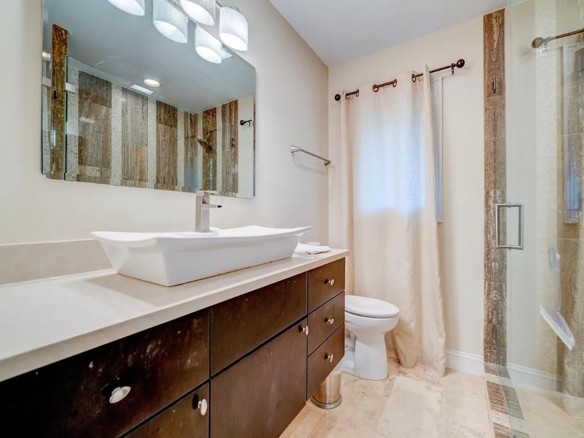 Jessamine 7, 3 Bedrooms, Walk To Beach, Sleeps 8 別荘 ヒルトンヘッドアイランド