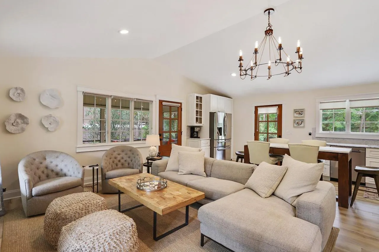 2 Laurel Lane * Hilton Head Island