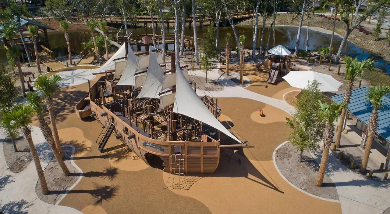 Aparthotel Ocean Dunes Villas: Beachfront Retreat With Heated Pool