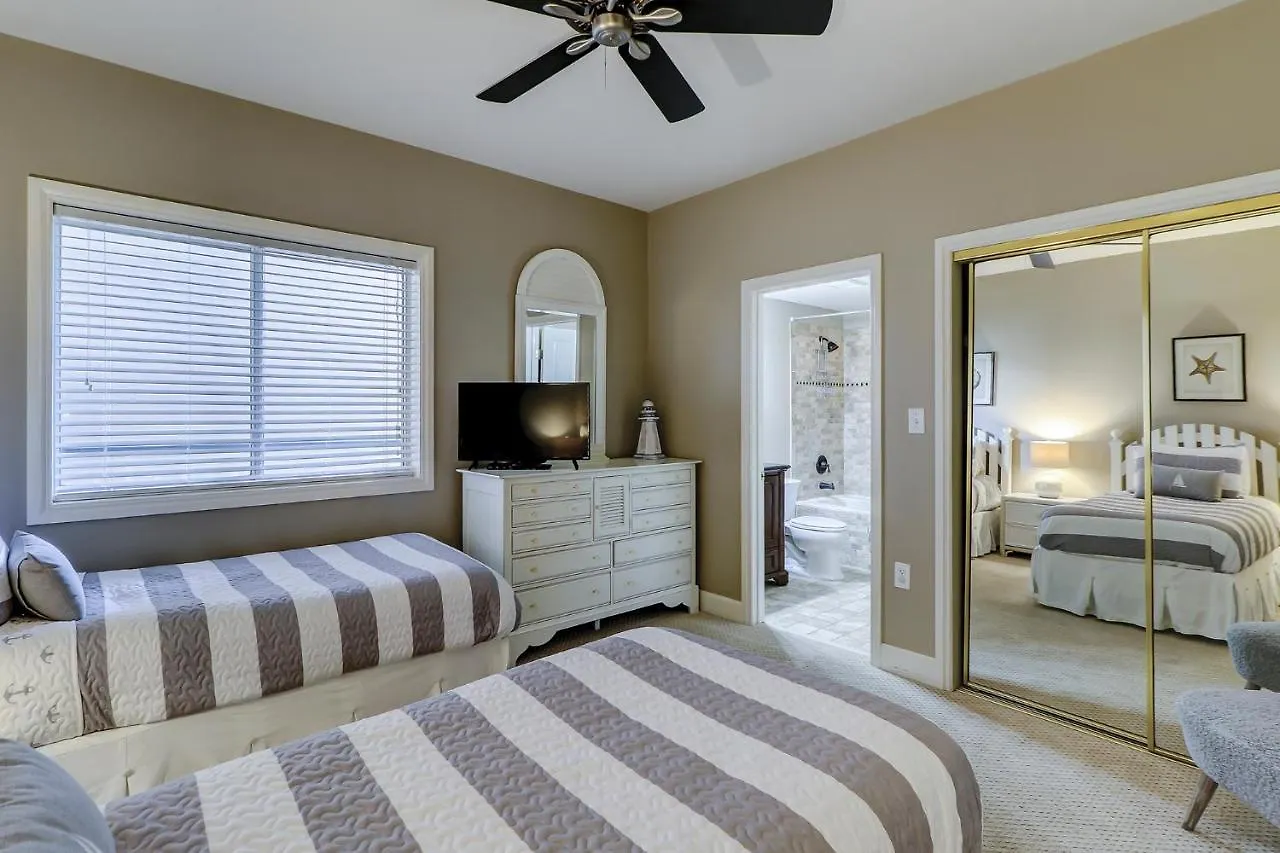 4309 Windsor Court * Hilton Head Island
