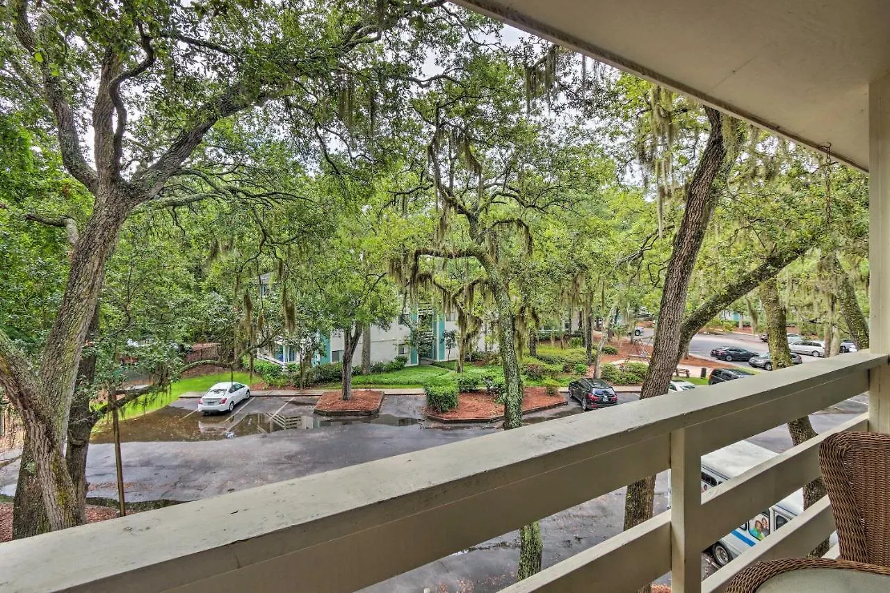 Apartment Beachy Hilton Head With Pools And Pickleball!