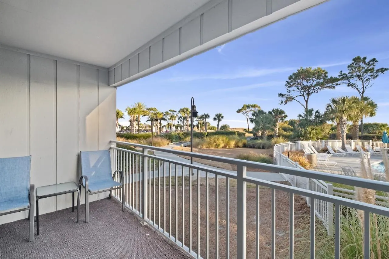 Ocean Dunes Villas: Beachfront Retreat With Heated Pool Aparthotel Hilton Head Island