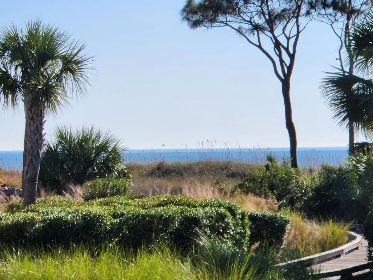 Ocean Dunes Villas: Beachfront Retreat With Heated Pool *