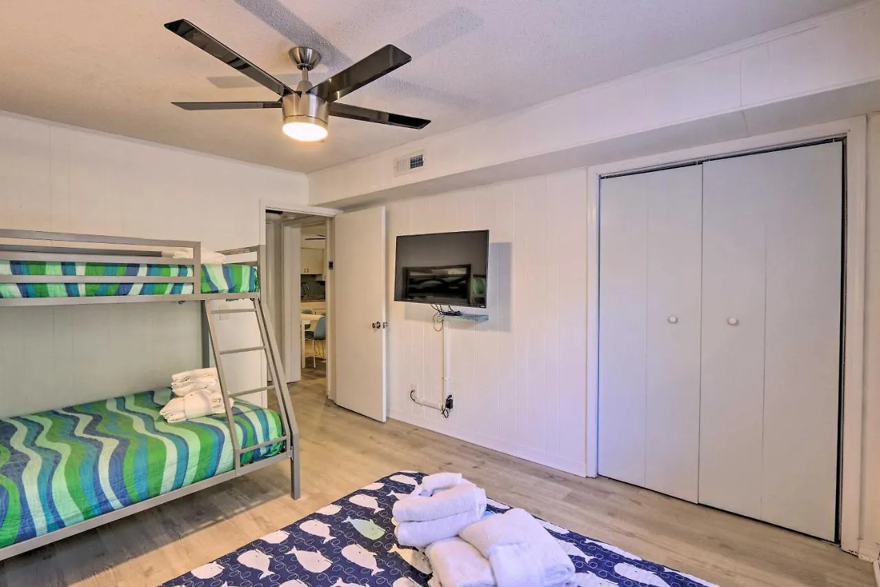 Hilton Head With Covered Balcony And Pool Access 힐튼 헤드 아일랜드