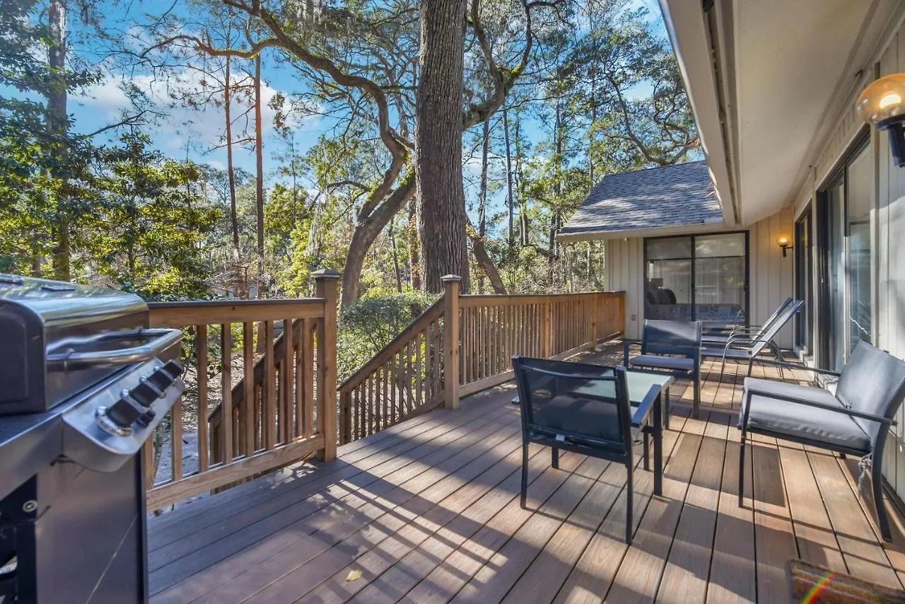Holiday home New Listing 49 Governors Rd Renovated Luxurious Sea Pines Sleeps 8 Hilton Head Island