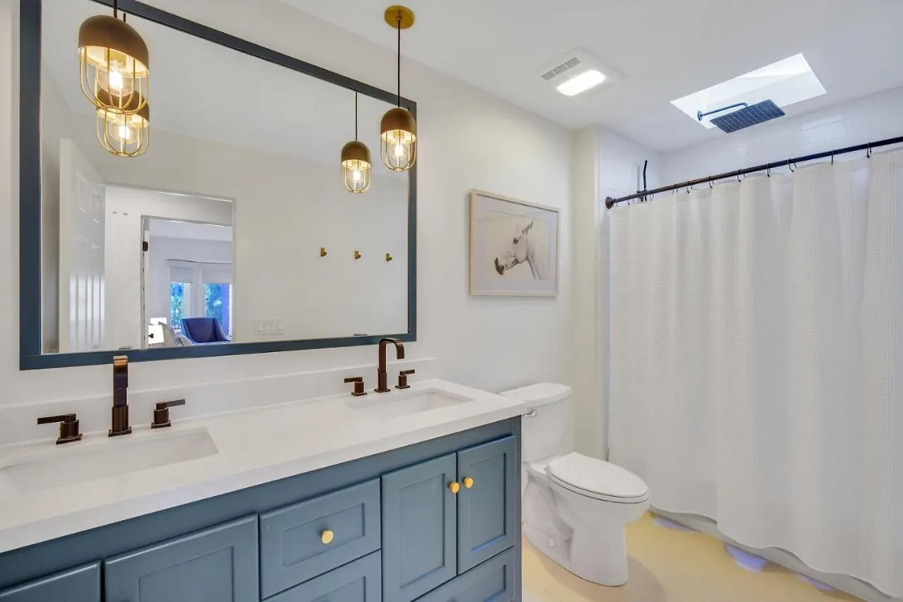 Holiday home New Listing 49 Governors Rd Renovated Luxurious Sea Pines Sleeps 8 *
