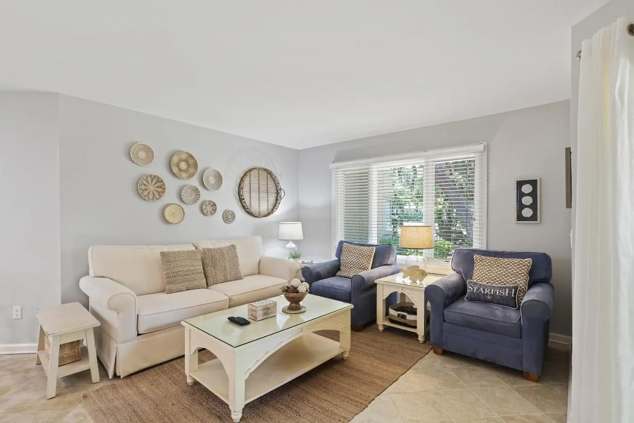 بيت للعطل 183 Colonnade Club Shipyard Golf View