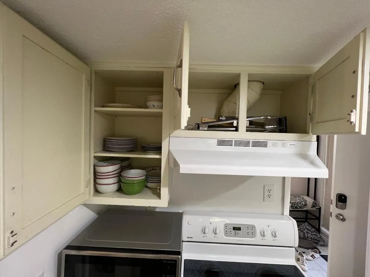 Spacious, Cozy W/parking In Coligny Villa Hilton Head Island