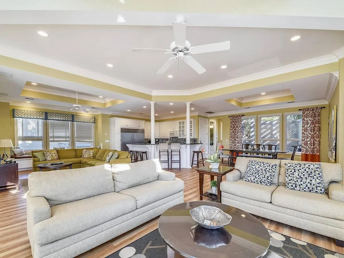 55 Steps To The - Private Pool & - 2nd Row To The - 29 Sandpiper St - I Am Unable Respond To Any Inquiries Through App Until Is Booked Hilton Head Island
