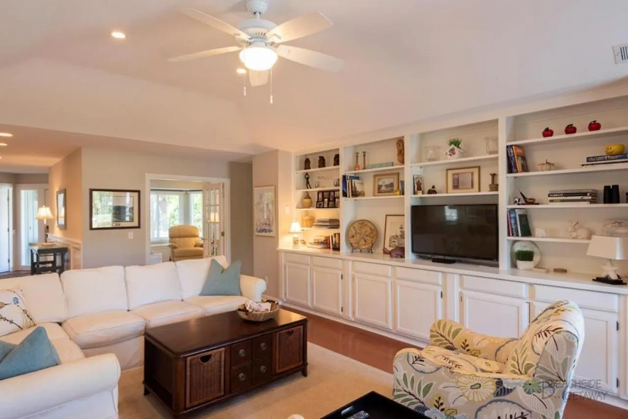 12 Isle Of Pines *