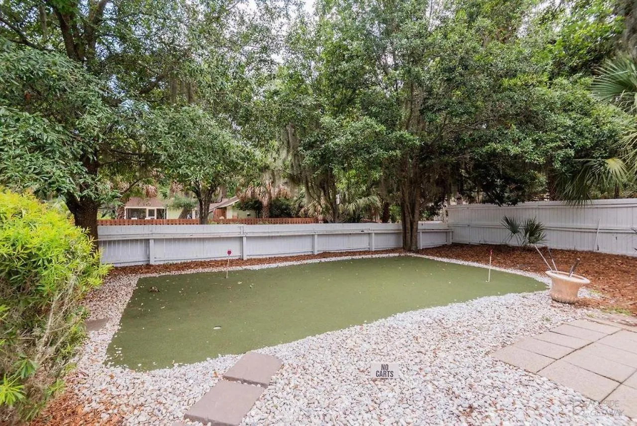 11 Sandpiper Street *