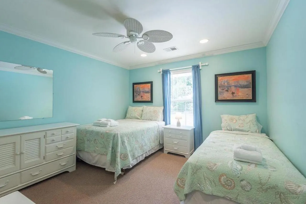 Holiday home 11 Sandpiper Street