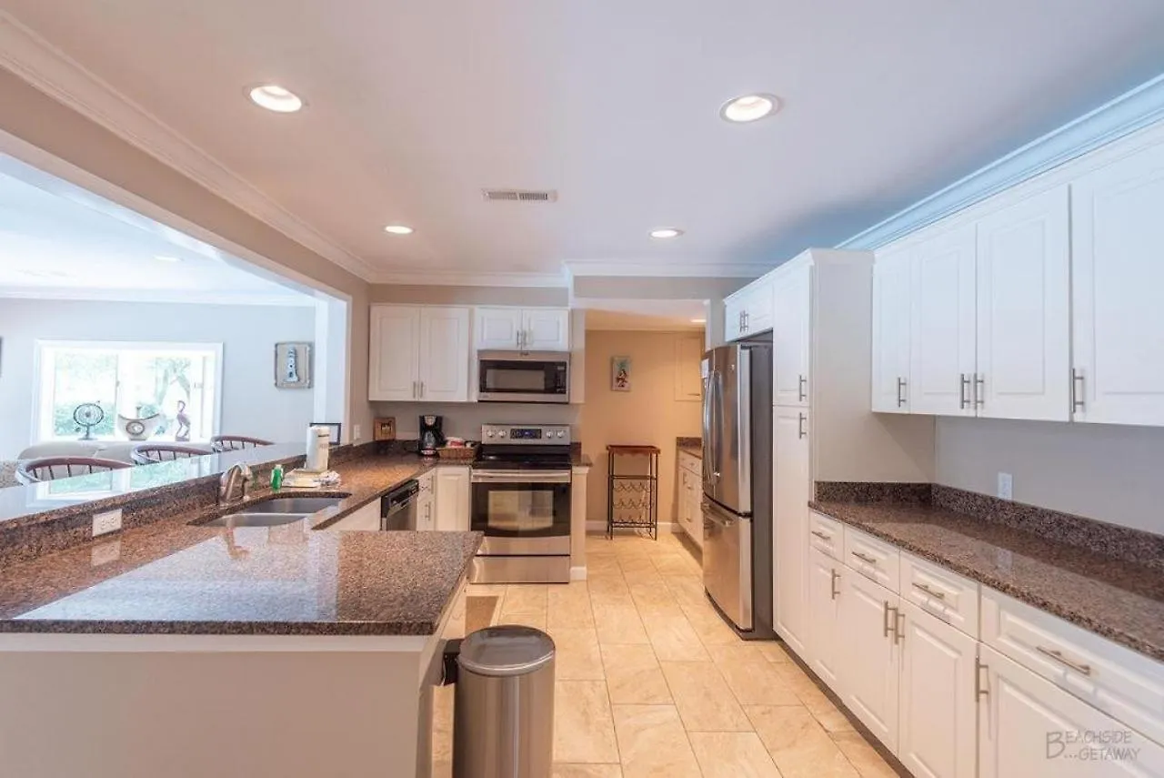 11 Sandpiper Street *
