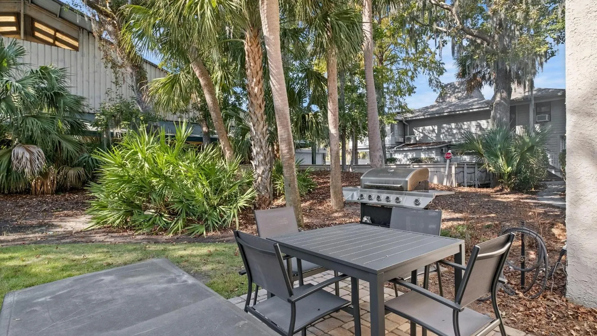 Island House 131